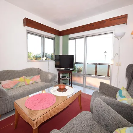 Mesa Del Mar Near Black