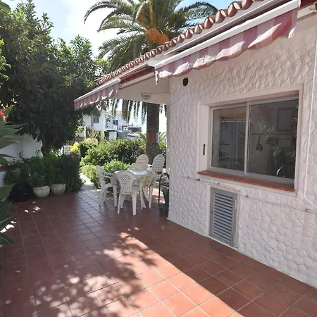 Mesa Del Mar Near Black Nyaraló Tacoronte